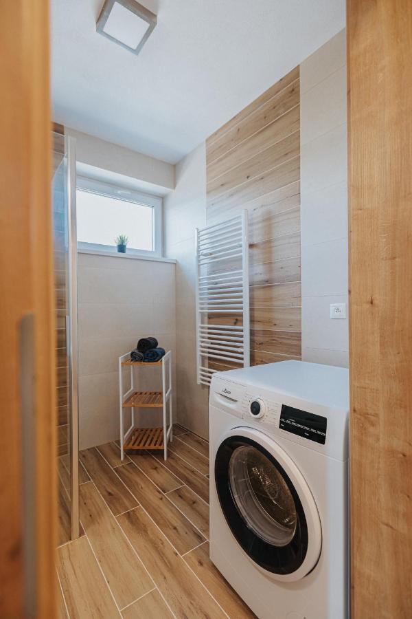Apartmany U Skraba Besenova Ngoại thất bức ảnh