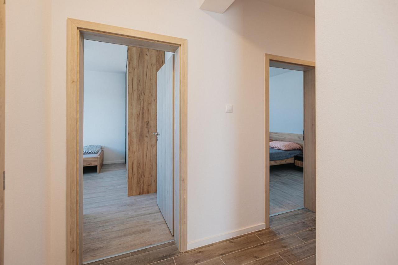 Apartmany U Skraba Besenova Ngoại thất bức ảnh