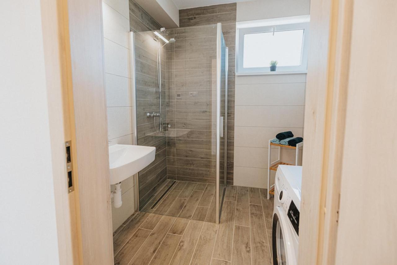 Apartmany U Skraba Besenova Ngoại thất bức ảnh